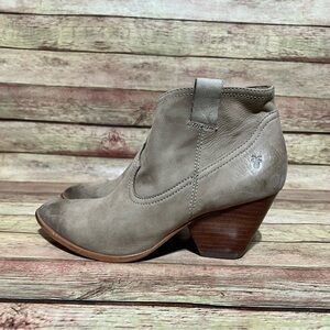 Frye Reina Leather Ankle Boots